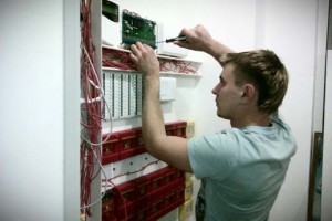 Установить пожарную сигнализацию