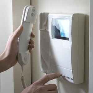 После окончания монтажа, проверяйте работу видеодомофона