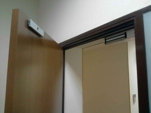 Как подобрать электромагнитный замок для домофона